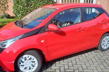 Toyota Aygo (X) 16.500 km 10.500 &euro; Bünde 32257