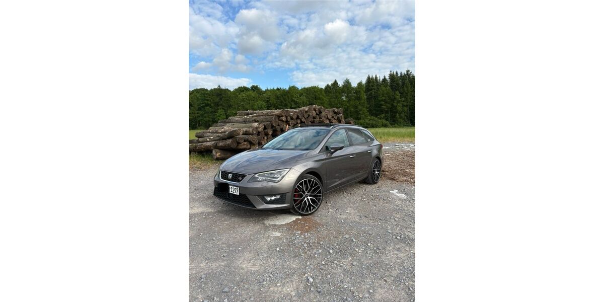 Seat Leon 199.500 km 9.400 &euro; Hövelhof 33161