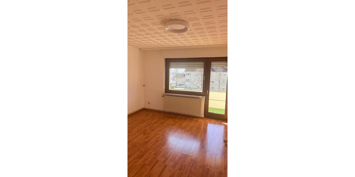 Etagenwohnung Bielefeld Brackwede - 1 Zimmer, 63 m&sup2;, 600&euro; | Angebot:25333213