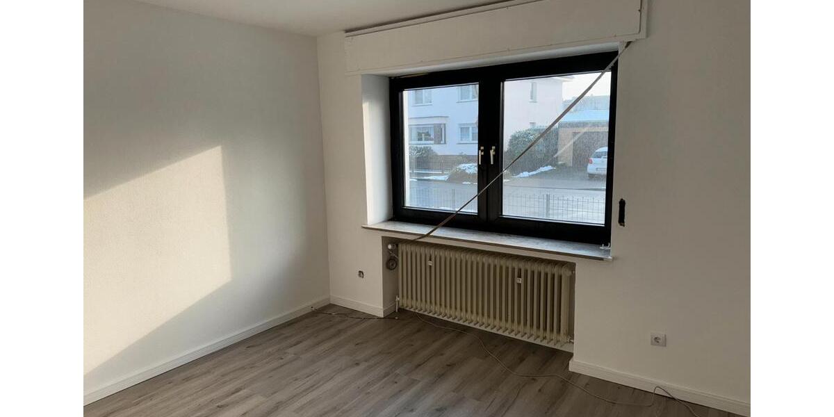 Erdgeschoßwohnung Bad Salzuflen Ehrsen-Breden - 3 Zimmer, 97 m&sup2;, 850&euro; | Angebot:26646051