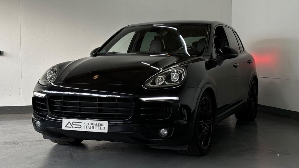 Porsche Cayenne 185.000 km 28.499 &euro; Bielefeld 33659