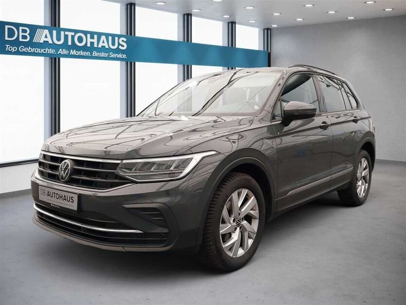 VW Tiguan 82.657 km 28.770 € Bad Salzuflen 32105
