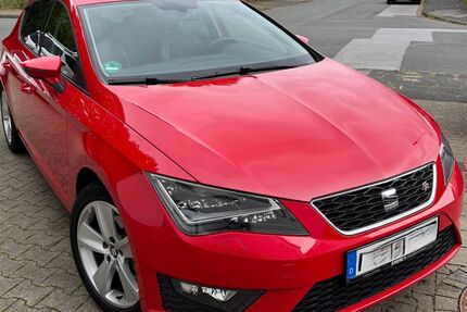 Seat Leon 61.500 km 13.250 € Paderborn 33100