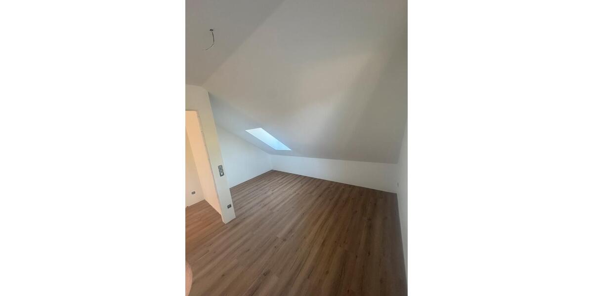 Erdgeschoßwohnung Delbrück - 3 Zimmer, 84 m&sup2;, 840&euro; | Angebot:26358103