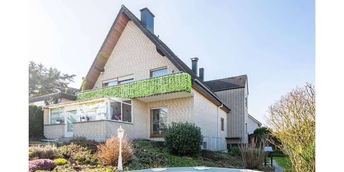 Einfamilienhaus Bielefeld Heepen - 9 Zimmer, 305 m&sup2;, 449.900&euro; | Angebot:26410924