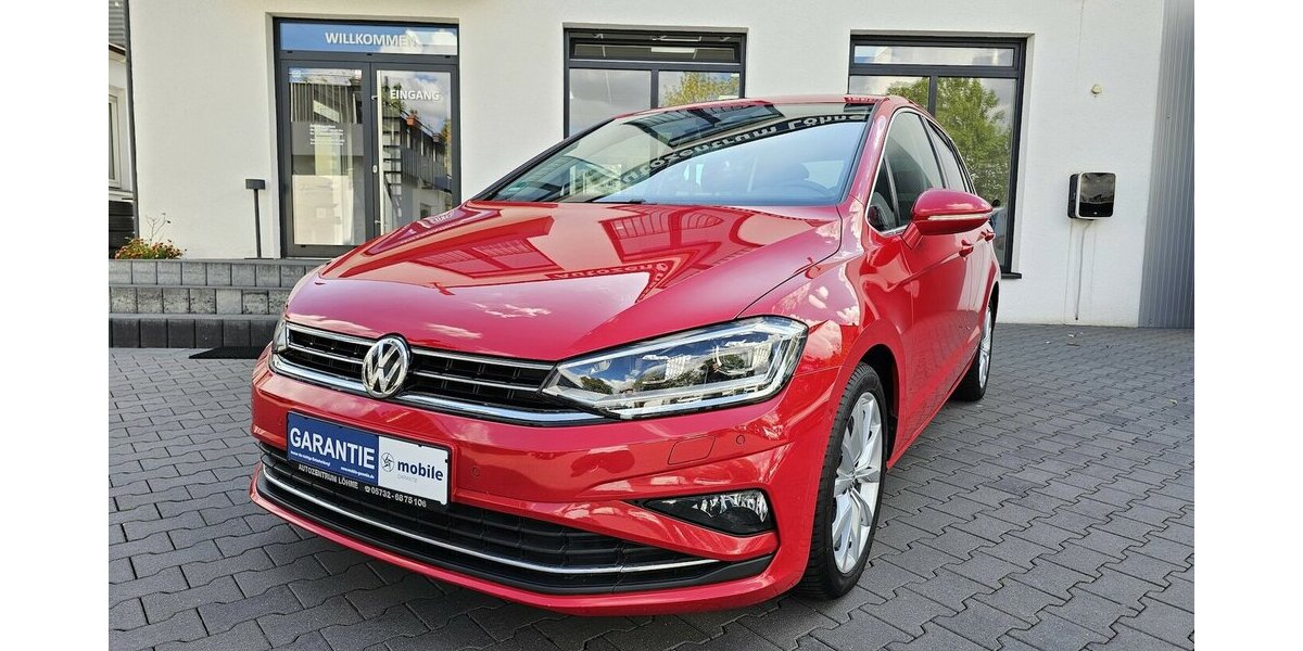 VW Golf Sportsvan 1.5 TSI Highline NAVI LED AHK ACC 128.150 km 15.990 &euro; Löhne 32584