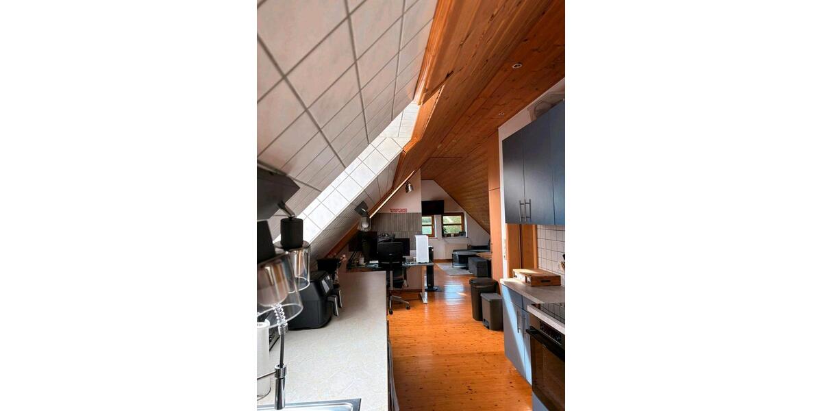 Dachgeschoßwohnung Löhne - 1 Zimmer, 40 m&sup2;, 285&euro; | Angebot:26413510