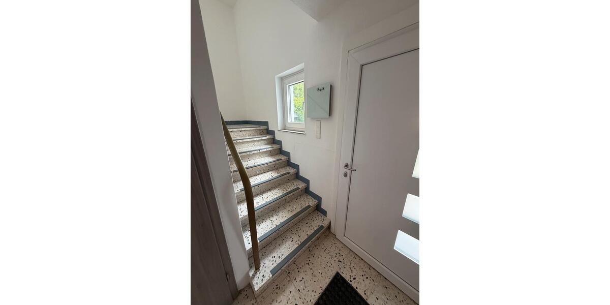 Mehrfamilienhaus, Wohnhaus Bad Oeynhausen - 7 Zimmer, 180 m&sup2;, 395.000&euro; | Angebot:27129551