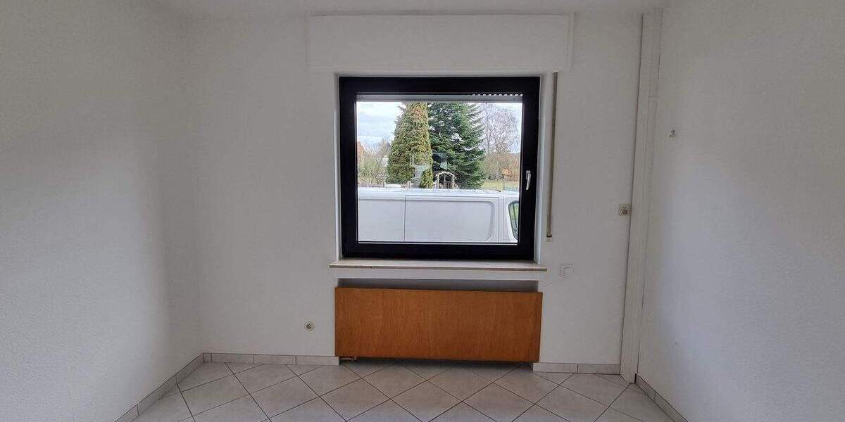 Etagenwohnung Bad Rothenfelde - 3 Zimmer, 90 m&sup2;, 650&euro; | Angebot:25683064