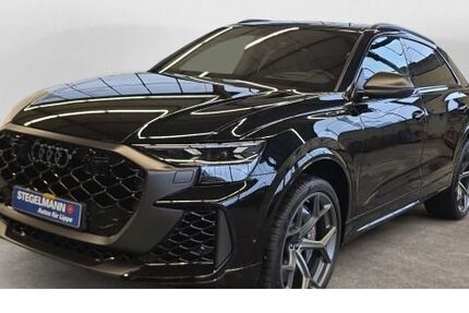 Audi RSQ8 4.990 km 172.990 &euro; Detmold 32756
