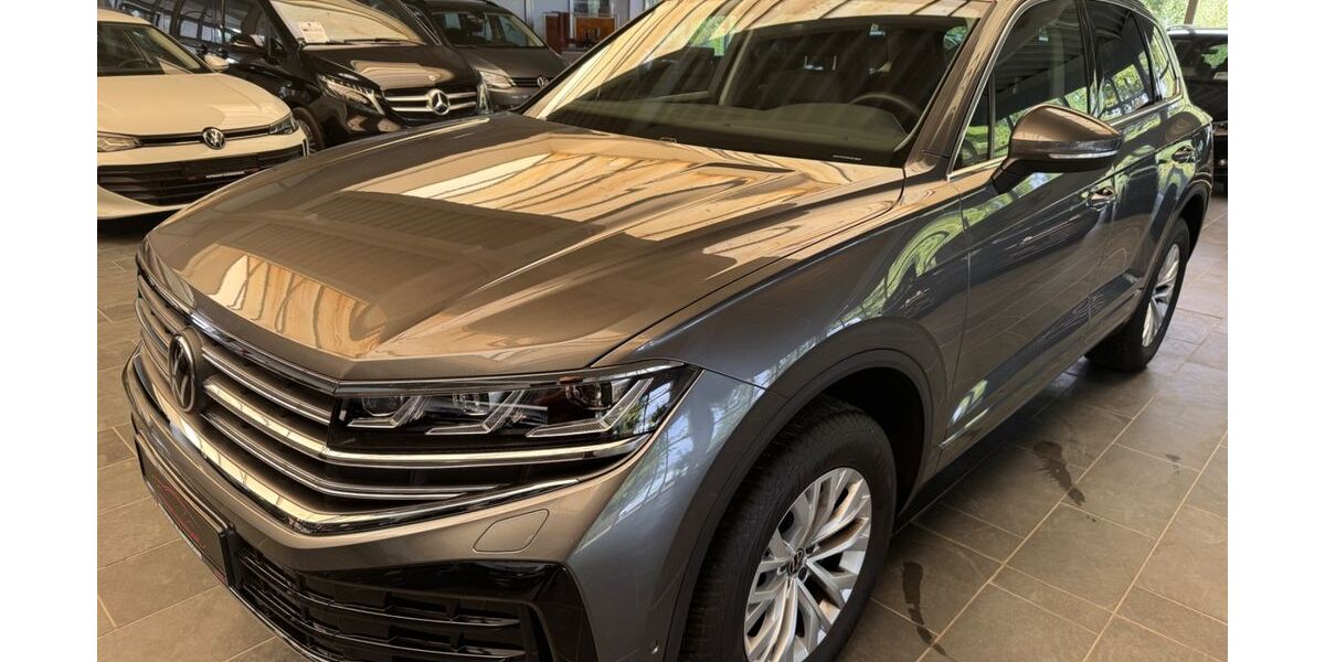 VW Touareg 27.900 km 53.000 &euro; Versmold 33775