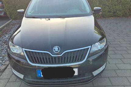 Skoda Rapid 165.000 km 6.999 &euro; Bielefeld 33729