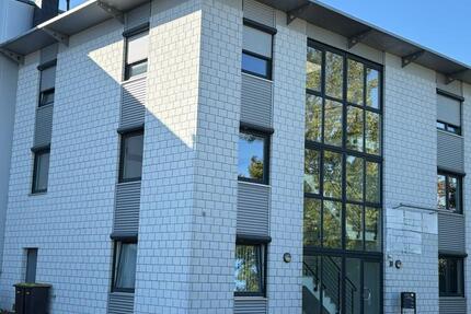 Büro im Erdgeschoss 100 zimmer