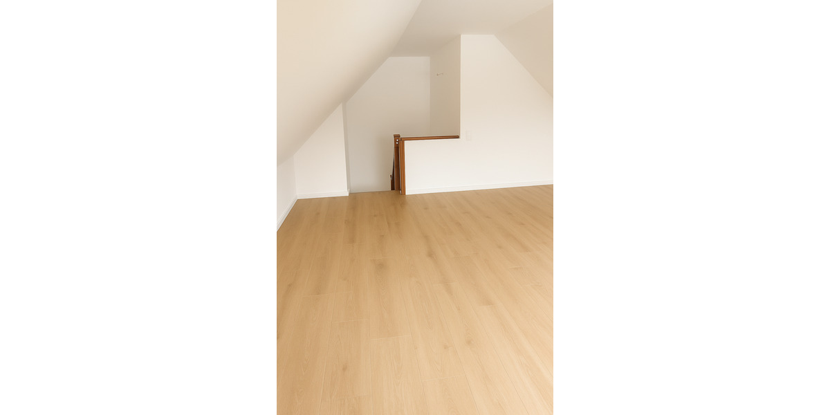 Maisonettenwohnung Bielefeld Jöllenbeck - 3 Zimmer, 115 m&sup2;, 1.150&euro; | Angebot:25305687