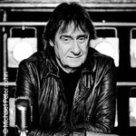 Maschine - Was bisher geschah - Maschine erzählt und singt