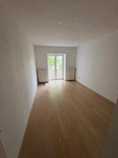 Etagenwohnung Bad Salzuflen Biemsen-Ahmsen - 11 Zimmer, 167 m&sup2;, 960&euro; | Angebot:26632821