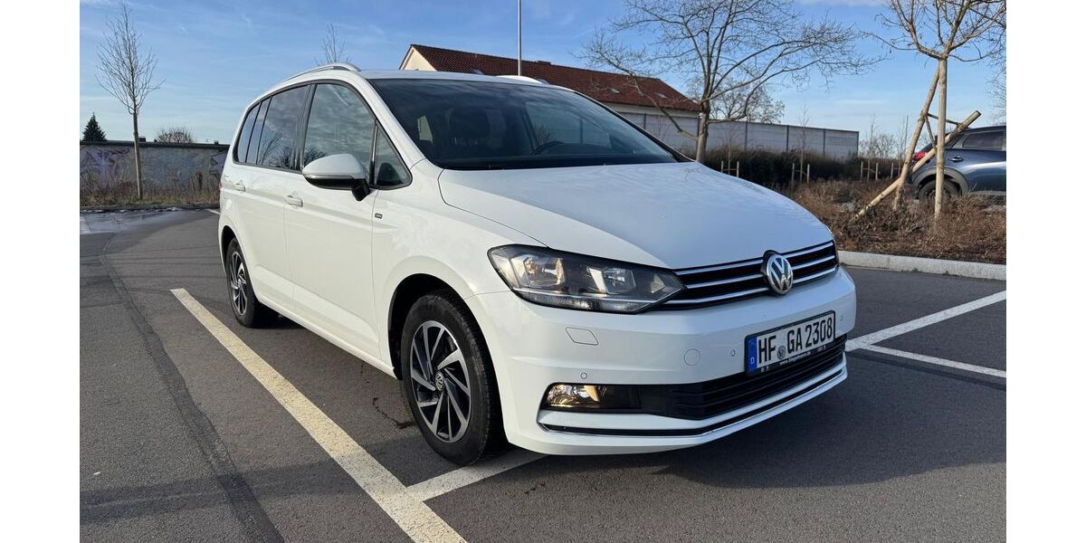 VW Touran 196.225 km 11.850 &euro; Hiddenhausen 32120