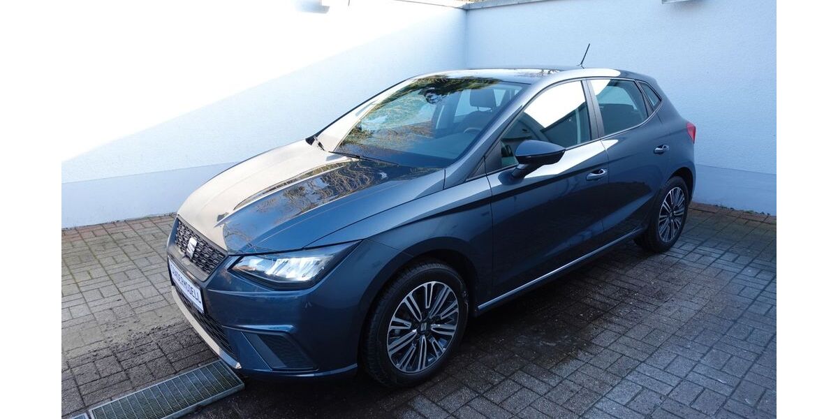 Seat Ibiza 9.432 km 17.690 &euro; Bad Oeynhausen 32545