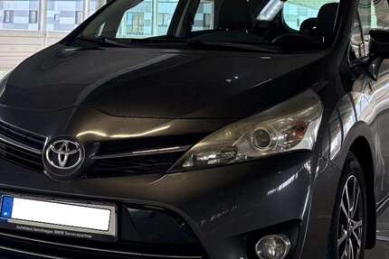 Toyota Verso 200.000 km 7.500 &euro; Bielefeld, Stadt 33607