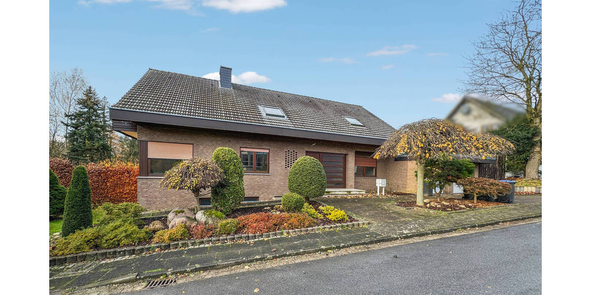 Mehrfamilienhaus, Wohnhaus Hiddenhausen Lippinghausen - 8 Zimmer, 233 m&sup2;, 749.000&euro; | Angebot:23964686