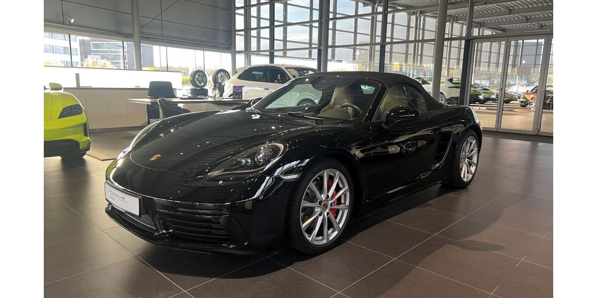 Porsche Boxster 19.000 km 68.600 &euro; Bielefeld 33719