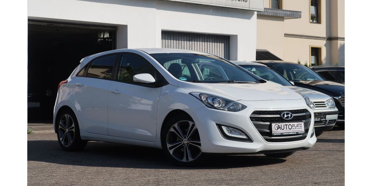 Hyundai i30 162.941 km 7.650 &euro; Bielefeld 33617
