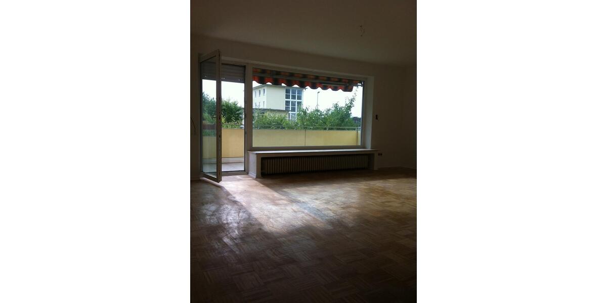 Erdgeschoßwohnung Bielefeld Brackwede - 3 Zimmer, 85 m&sup2;, 230.000&euro; | Angebot:24976846