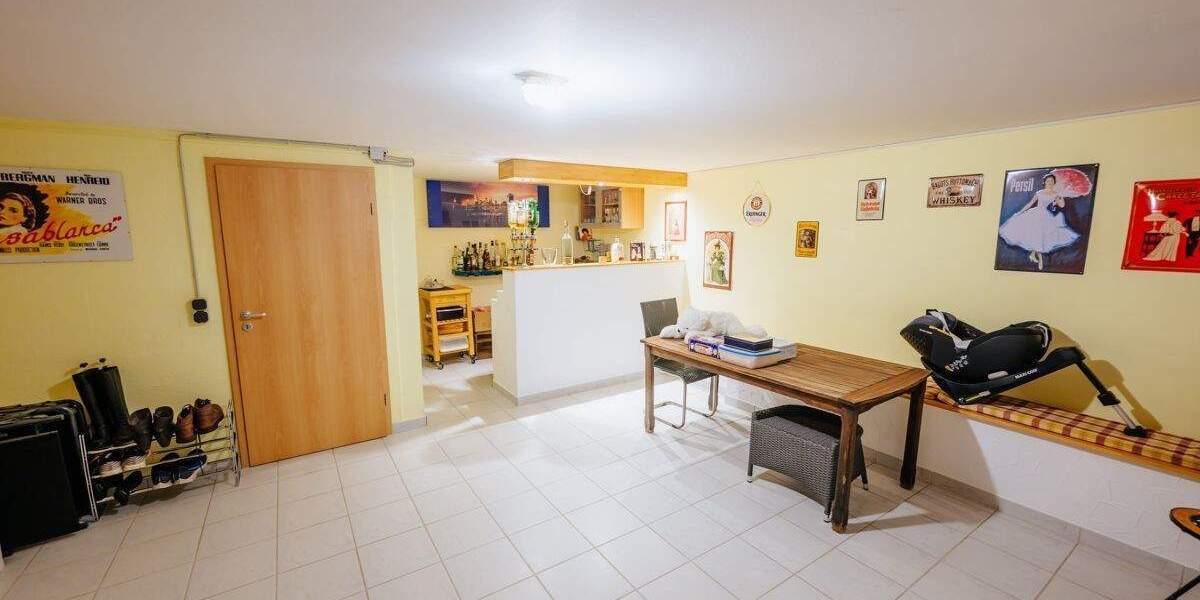 Raumwunder mit über 140m² Fläche! Junges Reihenmittelhaus mit guter Energieeffizienz 5 zimmer