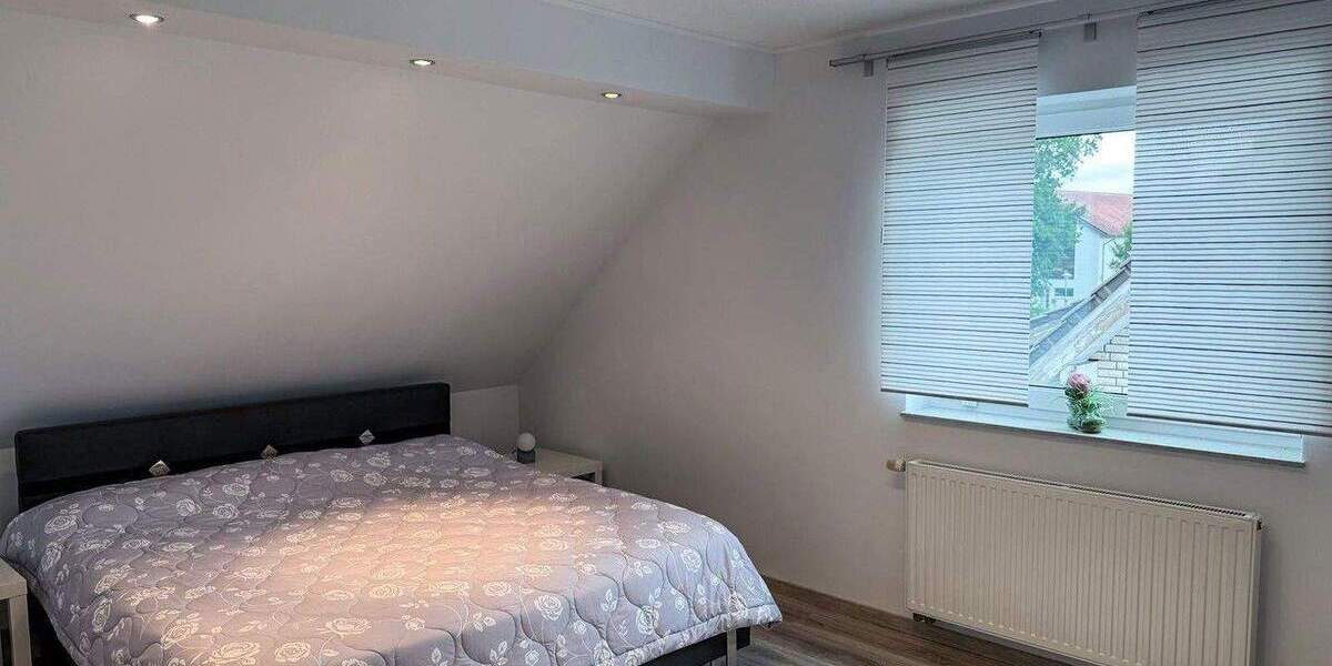 Doppelhaushälfte Bielefeld Heepen - 6 Zimmer, 168 m&sup2;, 495.000&euro; | Angebot:25751701