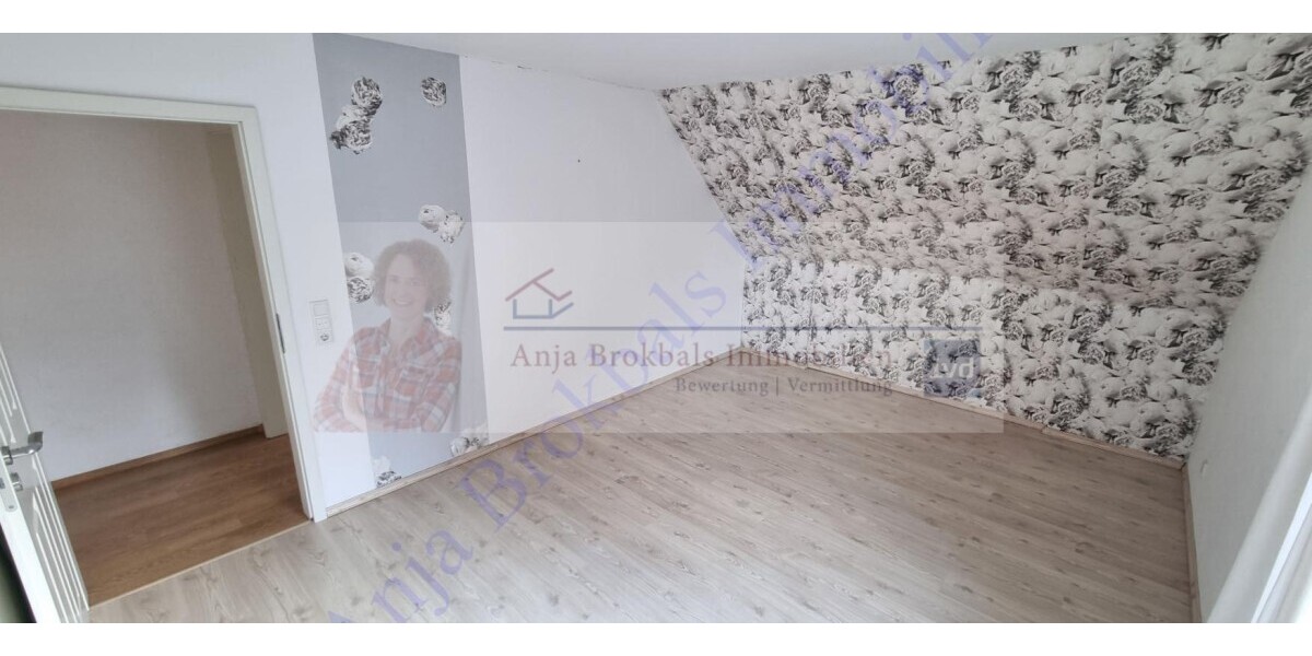 PREVIEW Junge DHH mit Garage in Spexard - provisionsfrei für Käufer - Doppelhaushälfte Gütersloh Isselhorst | Angebot:22286828