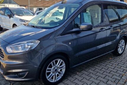 Ford Tourneo Courier 105.678 km 7.295 &euro; Rheda-Wiedenbrück 33378