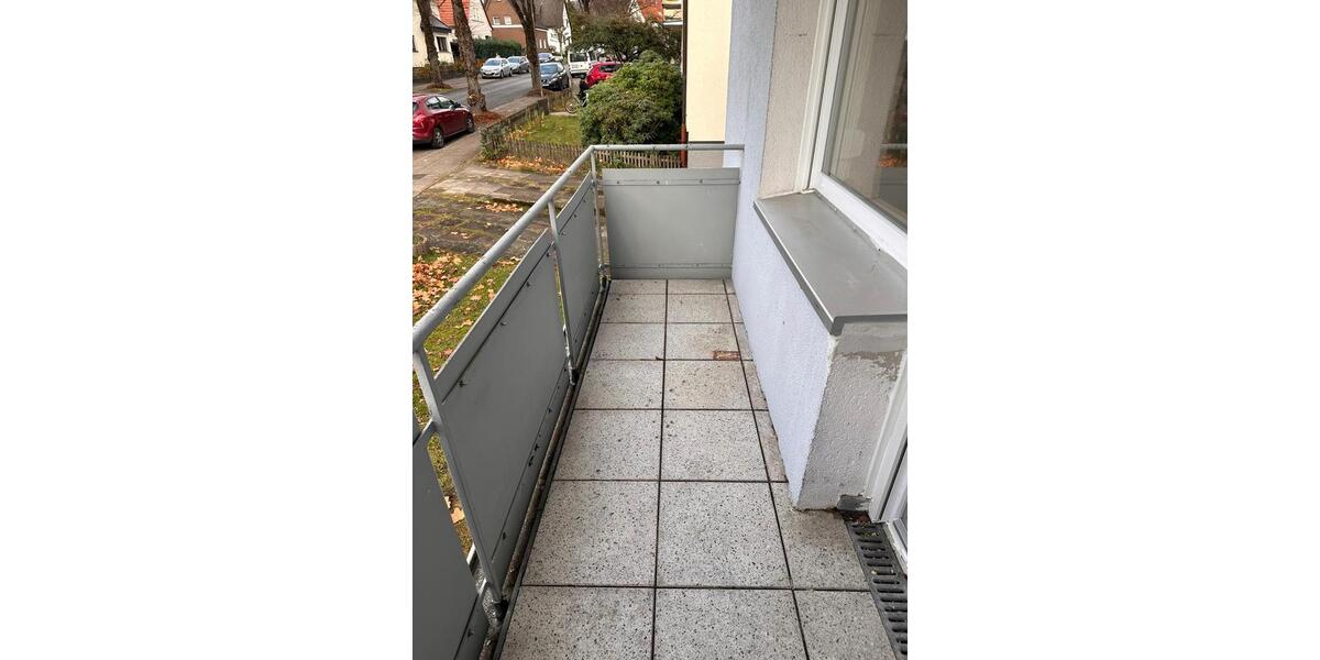 Neu renovierte 1 Zimmer Wohnung mit Balkon in BI Brackwede zimmer