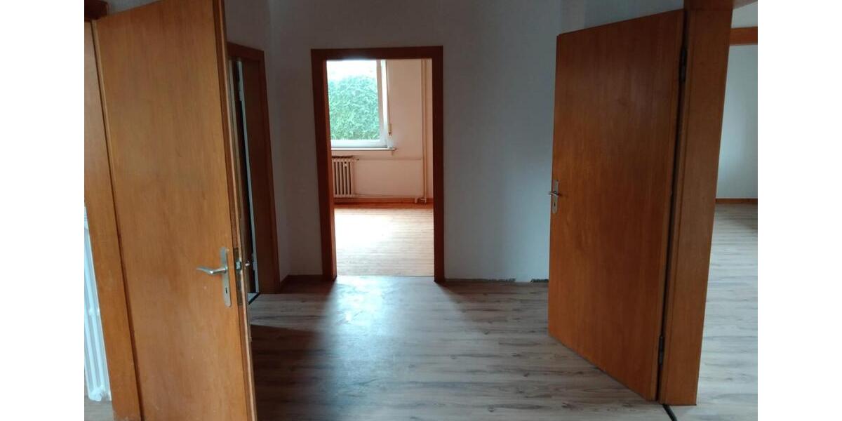 Erdgeschoßwohnung Löhne - 2.5 Zimmer, 80 m&sup2;, 600&euro; | Angebot:26470931