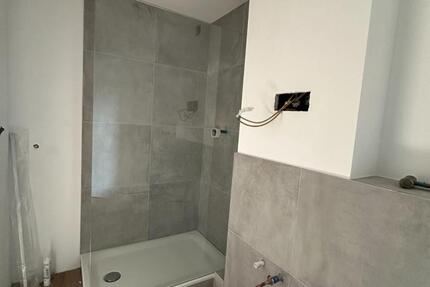 Frisch Sanierte 2-Zi-Wohnung Herford - Balkon Garage 2 zimmer