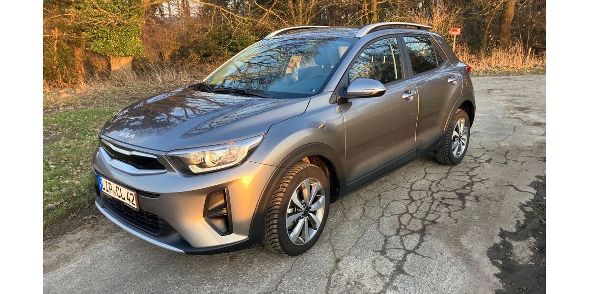 Kia Stonic 7.850 km 19.750 &euro; Bad Salzuflen 32107