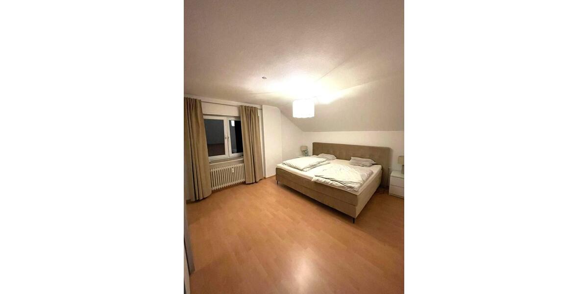 Dachgeschoßwohnung Harsewinkel - 3 Zimmer, 84 m&sup2;, 219.000&euro; | Angebot:25205117