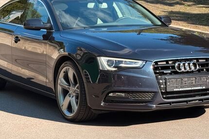 Audi A5 150.000 km 14.350 &euro; Bielefeld 33647