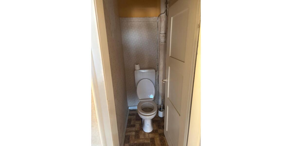 Mehrfamilienhaus, Wohnhaus Herford Falkendiek - 8 Zimmer, 170 m&sup2;, 210.000&euro; | Angebot:25452132