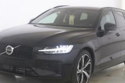 Volvo V60 16.565 km 40.860 € Bielefeld 33647