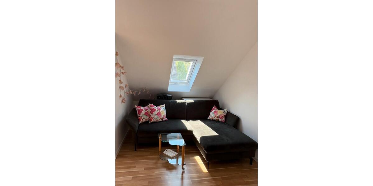 Dachgeschoßwohnung Bielefeld Stieghorst - 2 Zimmer, 61 m&sup2;, 210.000&euro; | Angebot:27038022