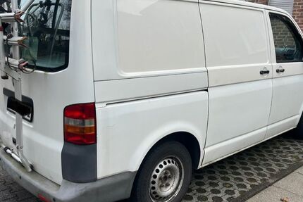 VW T5 Transporter 216.000 km 7.690 &euro; Bielefeld 33613