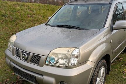 Nissan X-Trail 174.564 km 4.800 € Oerlinghausen 33813