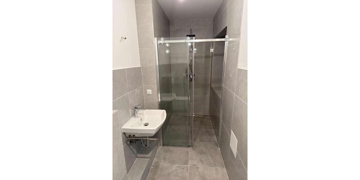 Etagenwohnung Bielefeld - 5 Zimmer, 122 m&sup2;, 1.290&euro; | Angebot:26099695
