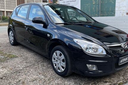 Hyundai i30 114.045 km 3.850 &euro; Bielefeld 33617