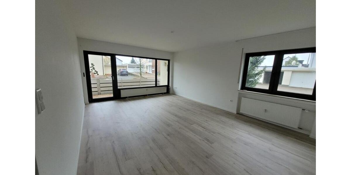 Hochparterre Lage - 3 Zimmer, 82 m&sup2;, 700&euro; | Angebot:25793377