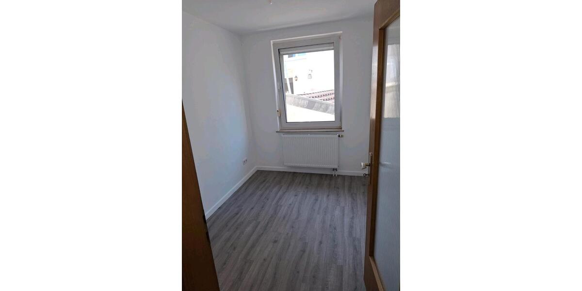 Etagenwohnung Detmold Hakedahl - 3 Zimmer, 62 m&sup2;, 746&euro; | Angebot:26405958