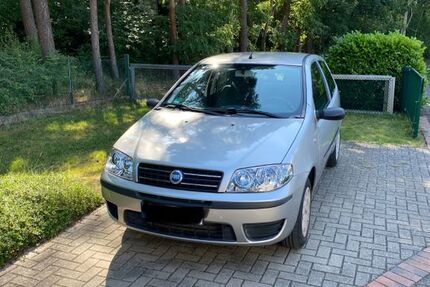 Fiat Punto 204.829 km 1.950 &euro; Schloß Holte 33758