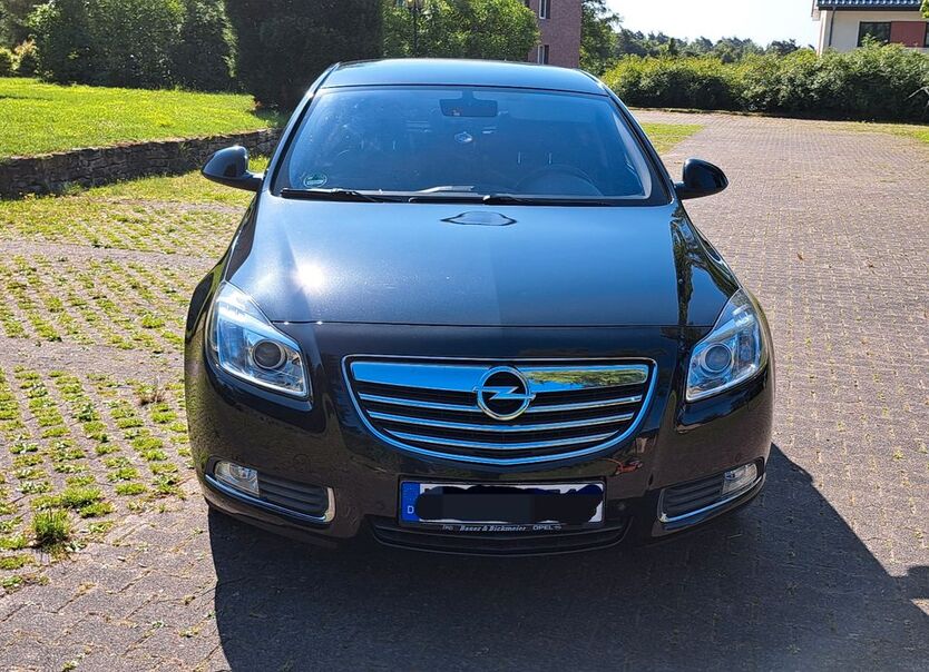 Opel Insignia 234.881 km 4.300 € Oerlinghausen 33813