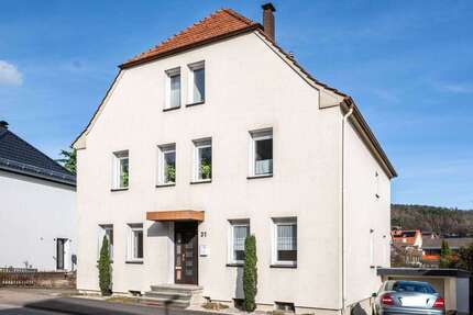 Haus Oerlinghausen - 11 Zimmer, 241 m&sup2;, 349.900&euro; | Angebot:26410926