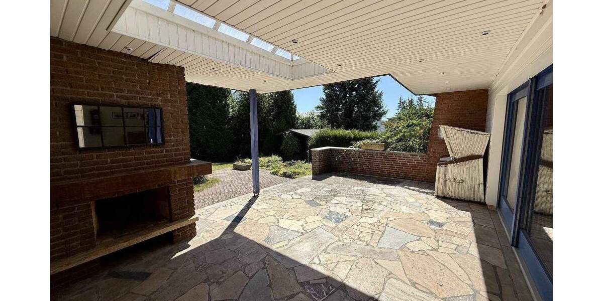 Bungalow Lage - 7 Zimmer, 208 m&sup2;, 339.000&euro; | Angebot:25780599